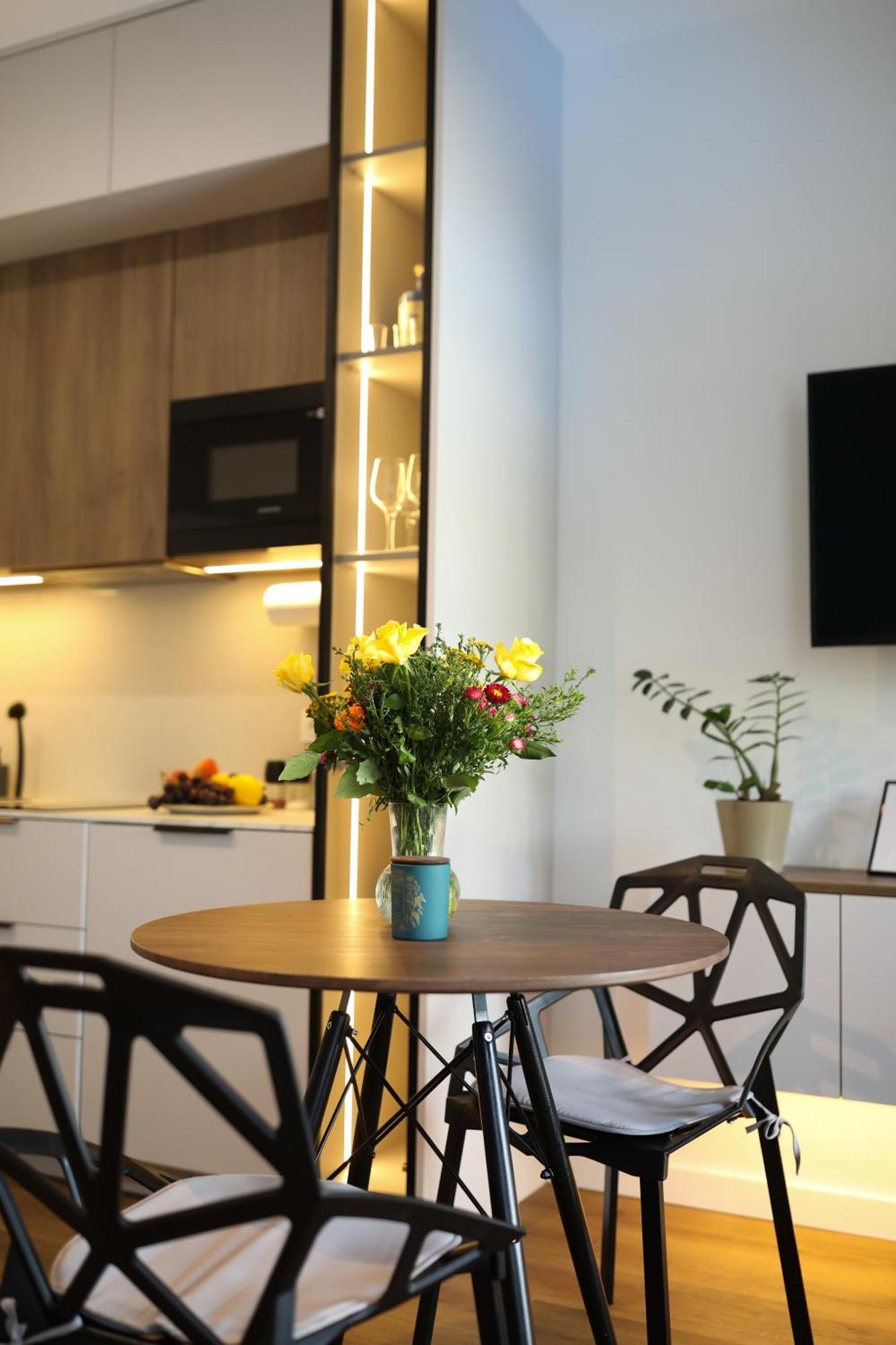 Apartament Zdziechowskiego With Parking And Ac, Mokotow Varsovie Extérieur photo